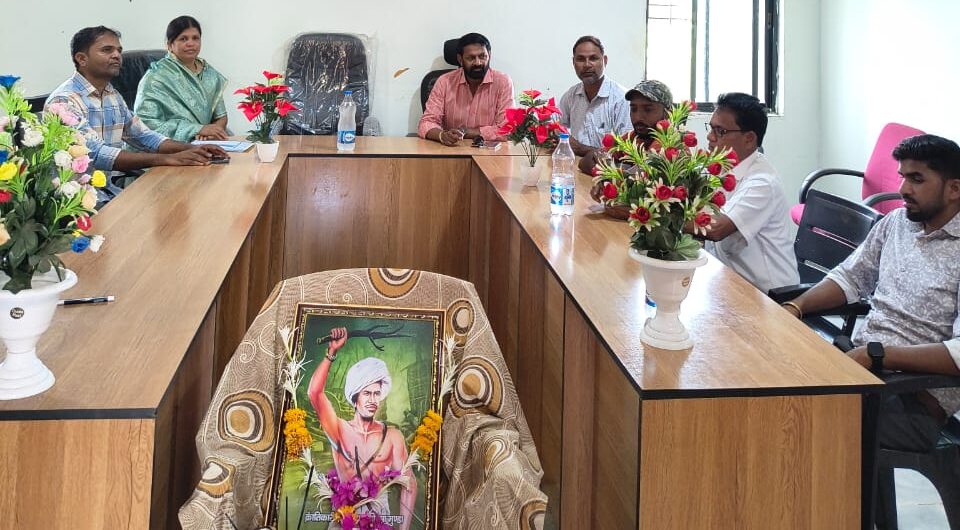 WhatsApp Image 2025-10-09 at 10.33.27 PM